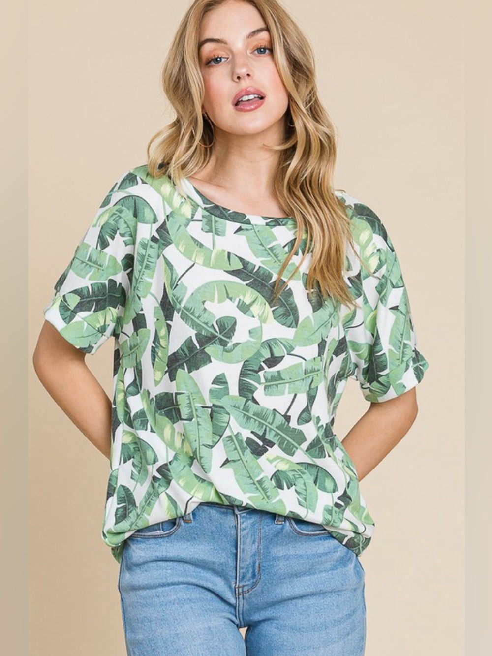 BOMBOM Lightweight Printed Round Neck Short Sleeve T-Shirt
